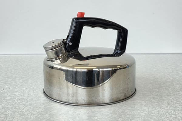 Escape Rentals NZ Accessories for Hire Kettle Escape Rentals NZ Accessories for Hire Kettle