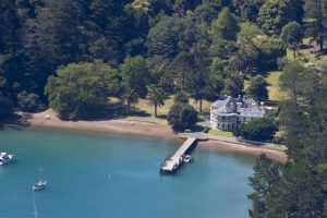 cb 8 Kawau island